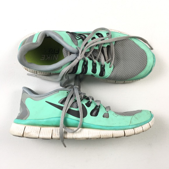 Nike Women's Free 5.0 Running Shoes 8.5 D19 Nike Women's Free 5.0 Running Shoes